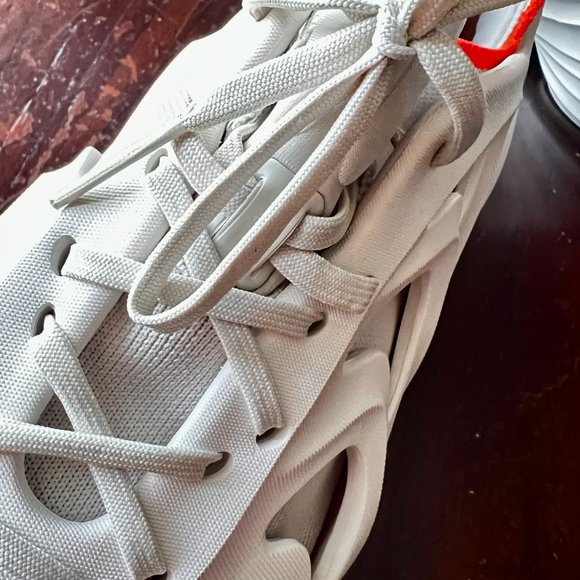 Adidas AdiFOM Q Sneakers Size 9 Men's Off White/Aluminum NEW with box - Picture 6 of 16